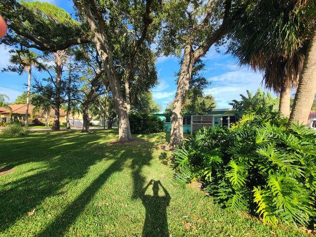 Photo - 1703 John Anderson Dr