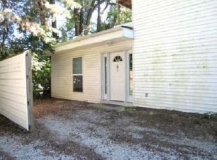 Unit C - 615 W Kirby Ave