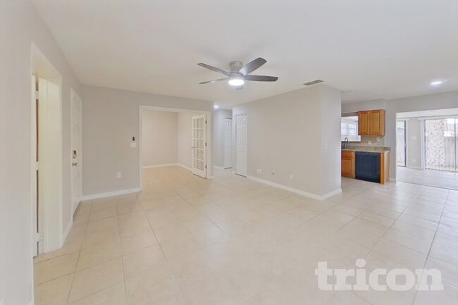 Photo - 11415 Cardiff Dr
