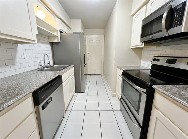 Photo - 725 Cain Dr