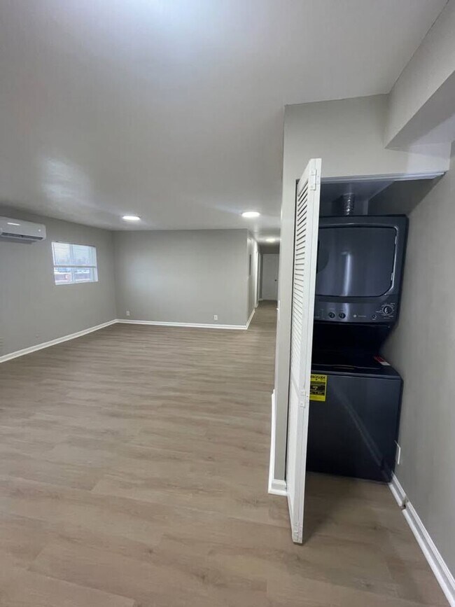 Photo - Live in Style at Bellagio East Living I: Convenient and Vibrant Community in Indianapolis Unit F03