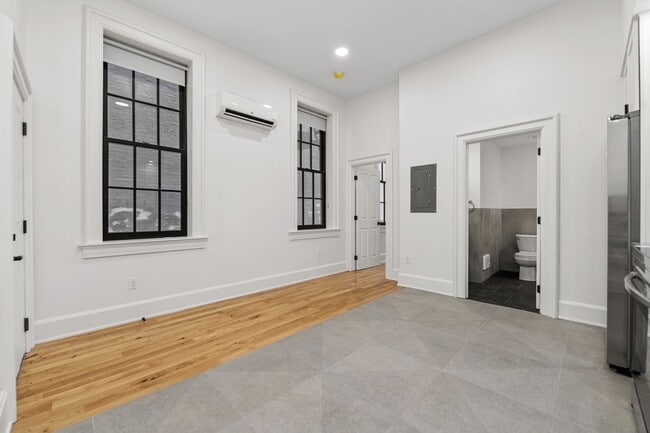 Photo - 1121 Dayton St Unidad 102