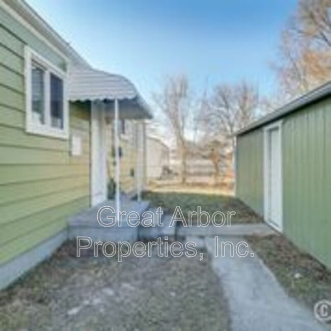 Photo - 1062 Rambling Rd