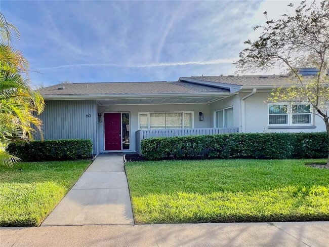 Building Photo - 60 Iris Pl