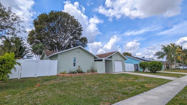 Photo - 1103 Harmony Way