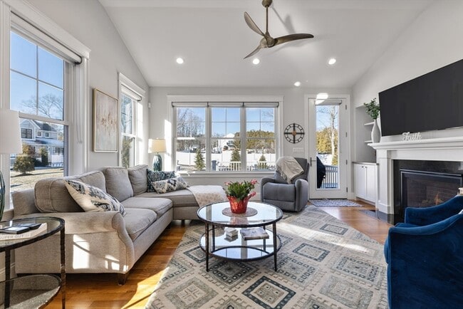 Photo - 15 Rowell Ln