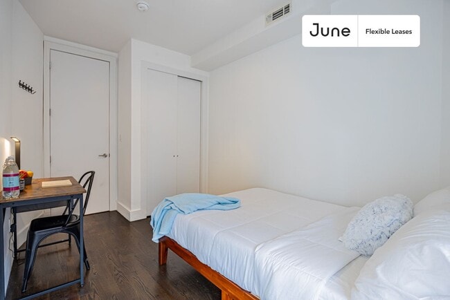 Photo - Modern ROOM at The Atlantic House Unit 2