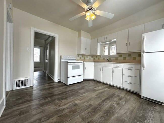 Photo - 2707 Forest Ave