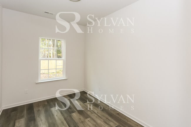 Photo - Carve Out a Great Life Here!