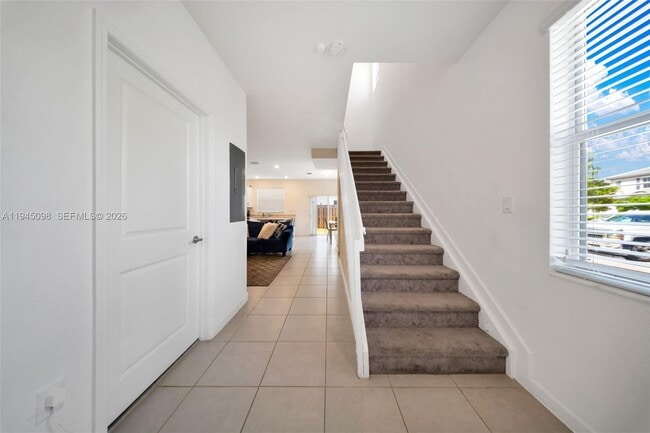 Photo - 2699 SE 19th St