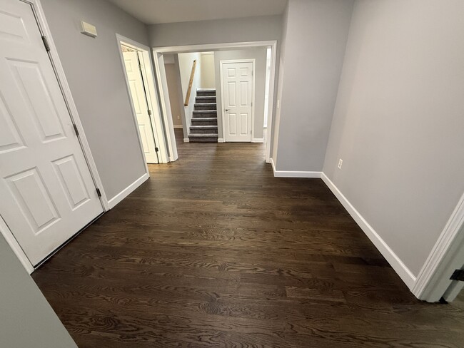 Photo - 317 Heather Glen Ln