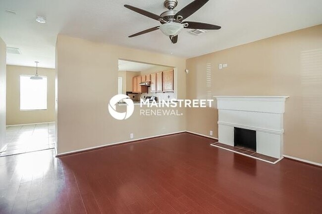 Photo - 4 Bedroom Pet-Friendly Home in Fresno, TX with Main Street Renewal