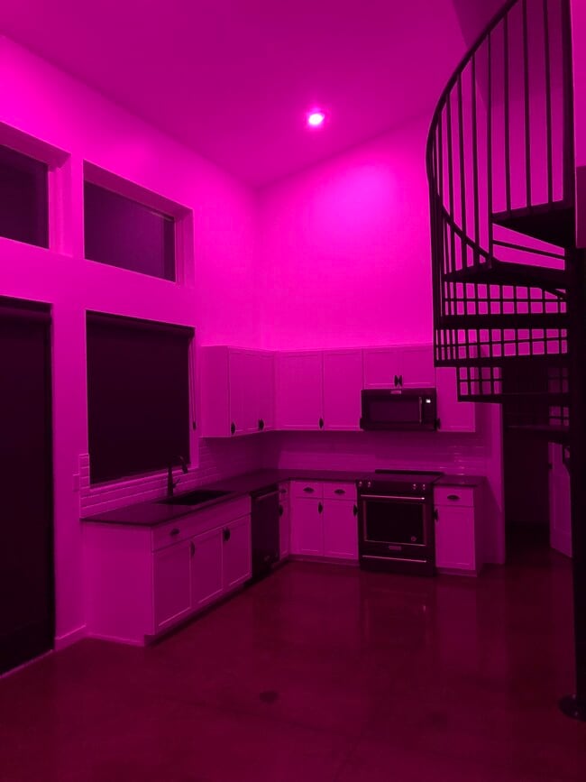 Photo - 9125 S 16th St