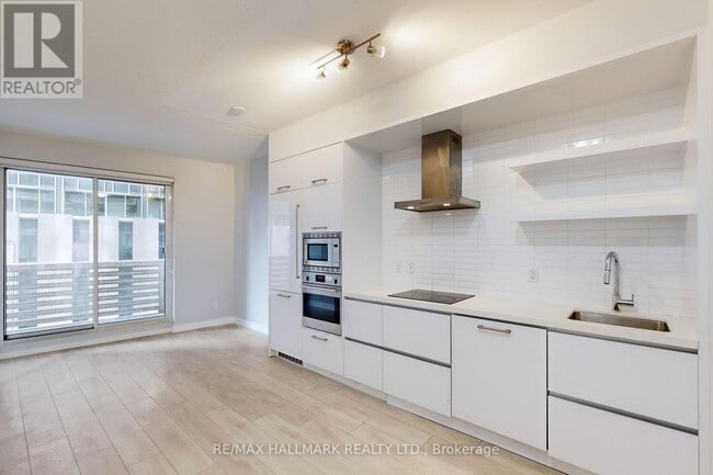 Photo - 2221 Yonge St Unité 313