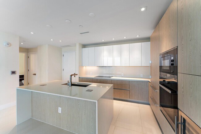 Photo - 3100 N Ocean Dr Unit H-1206
