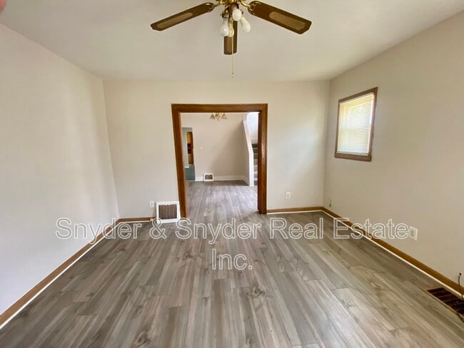 Photo - 93 Jewett St
