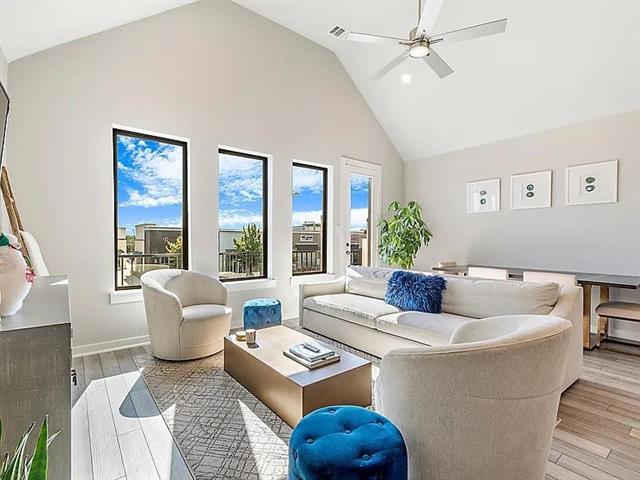 Photo - 2214 Rook Dr