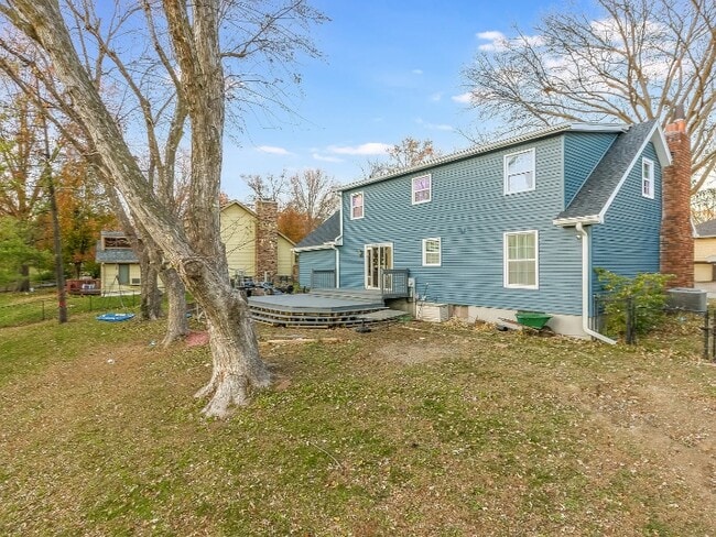 Photo - 4816 Mockingbird Ln