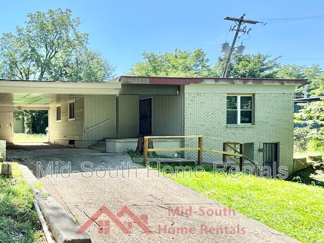 Photo - 2876 Cela Rd Unit B
