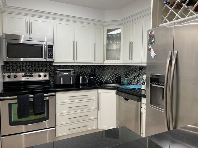 Photo - 2333 Brickell Ave Unit 314