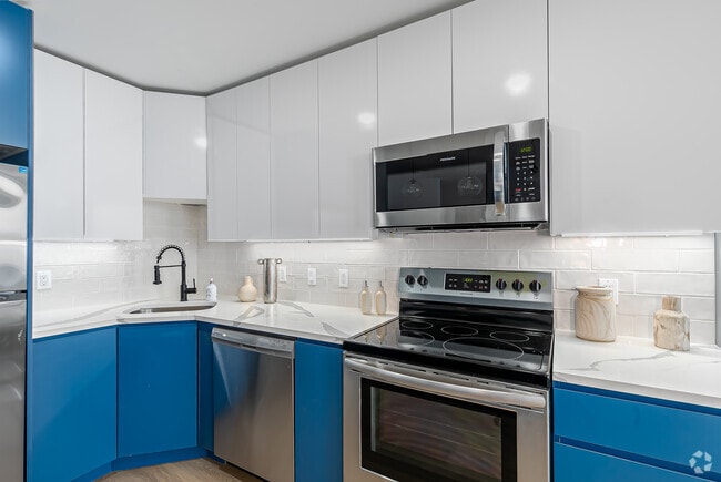 1BR, 1BA - Kitchen