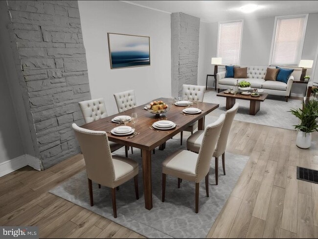 Photo - 1806 Latona St