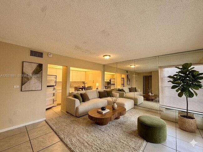 Building Photo - 17650 NW 68th Ave Unit A2005