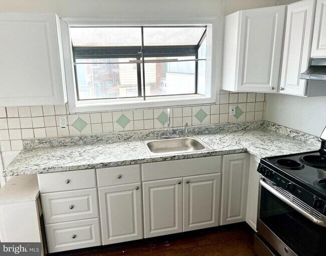 27 Sunshine Rd