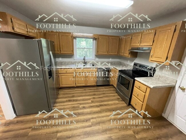 Photo - 214 Keithwood Dr