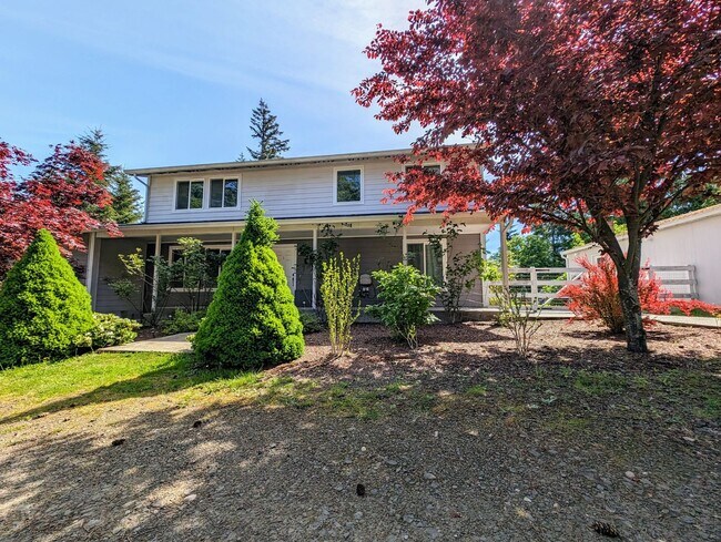 Photo - Large 4 Bedroom Home for rent in PO - Over Two Acres and Room to Roam!