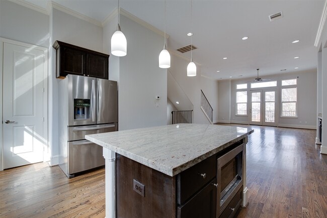 Photo - 4203 Feagan St