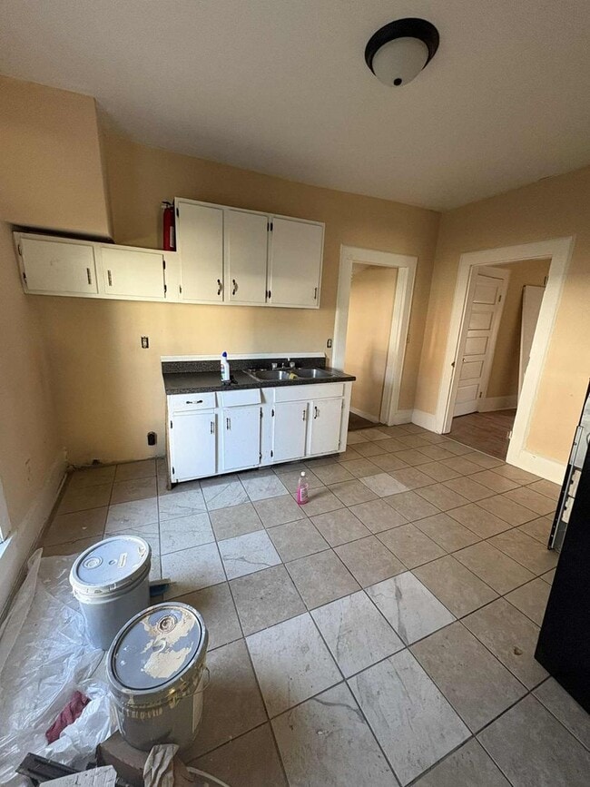 Photo - Cozy City Home!