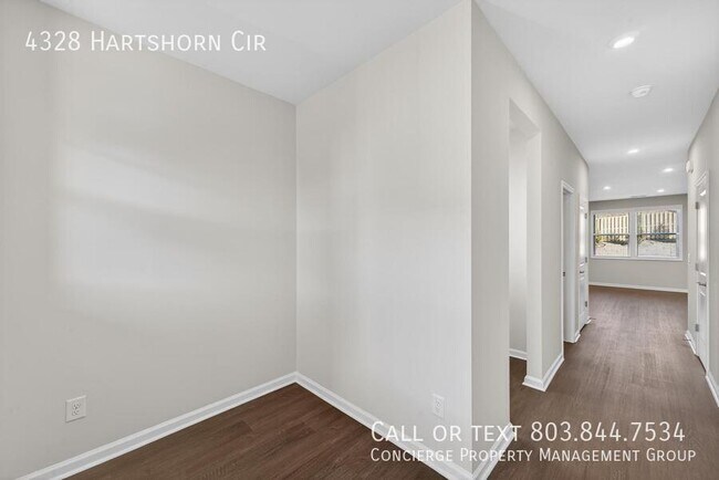 Photo - 4328 Hartshorn Cir