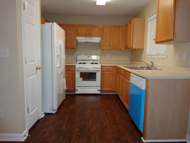 Photo - 2533 Plymouth Way