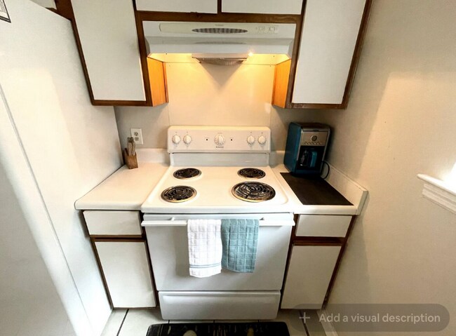 Photo - 411 Mapmaker Ln