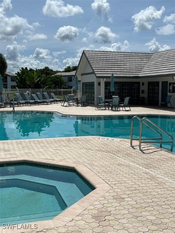 Building Photo - 853 Tanbark Dr Unit 203