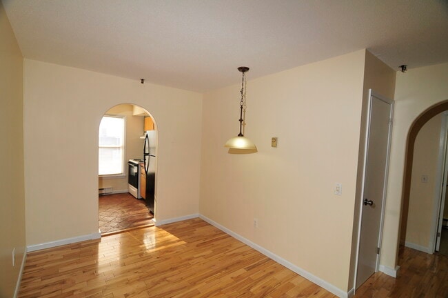 Photo - 288 Main St Unit #14