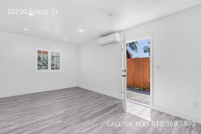 Photo - 10250 Stagg St