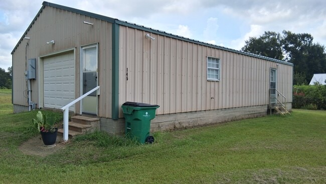 Photo - 145 Aselane St