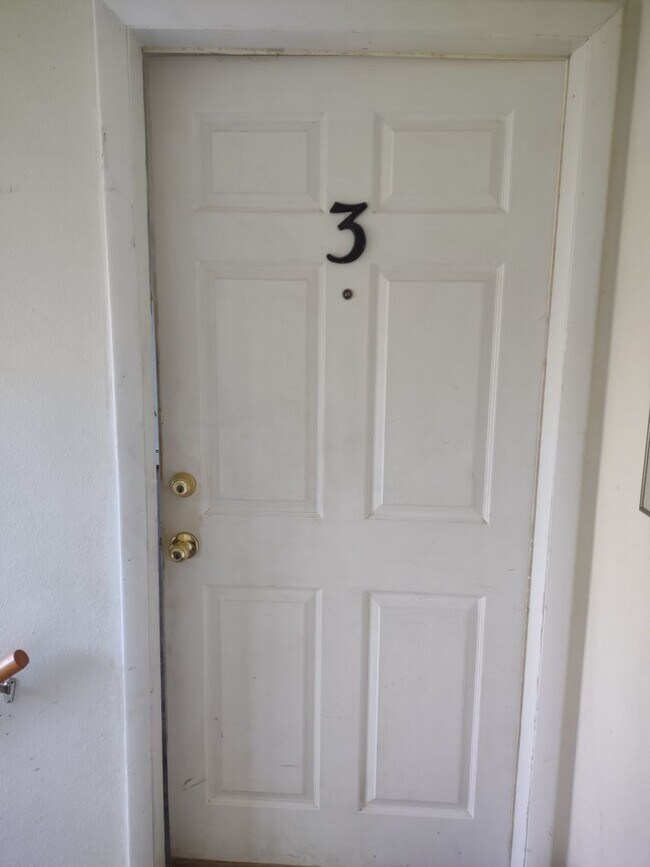1438 Nokomis Dr Unit 3