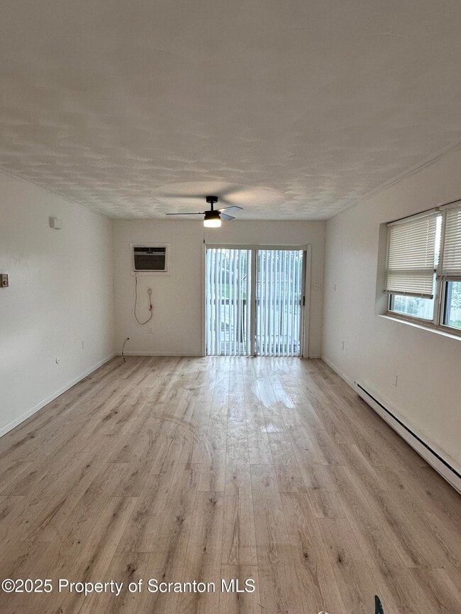 Photo - 1215 Lori Dr