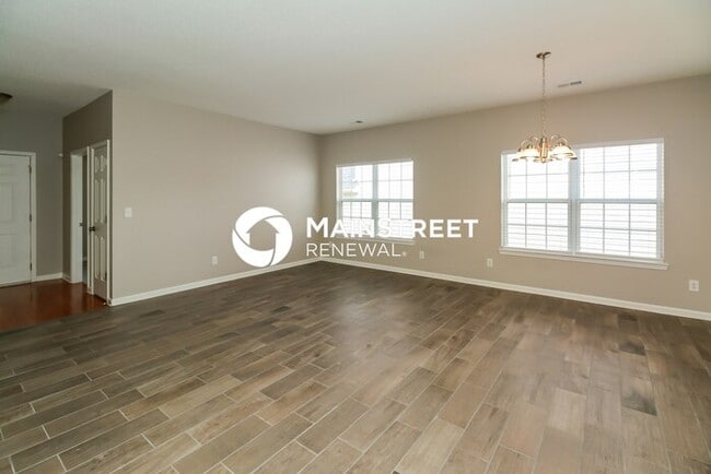 4 Bedroom Pet-Friendly Home in Stockbridge, GA with Main Street Renewal