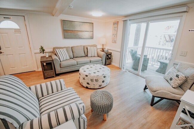 Photo - 1112 Carolina Beach Ave N Townhome
