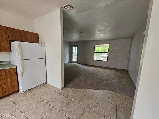 Photo - 626 SE 13th Ct Unit 4