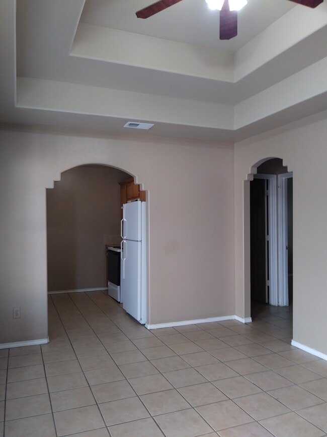 Photo - 714 Sonesta Dr Unit 3