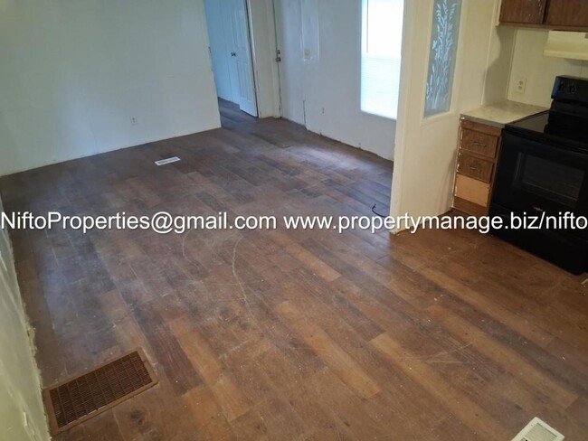 Photo - 5588 Aenon Ln