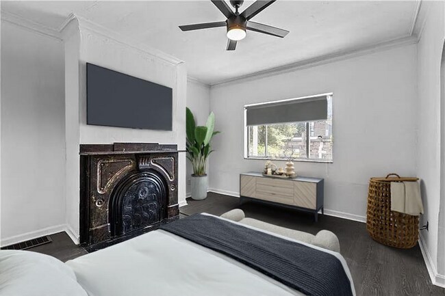 Photo - 4923 Butler St