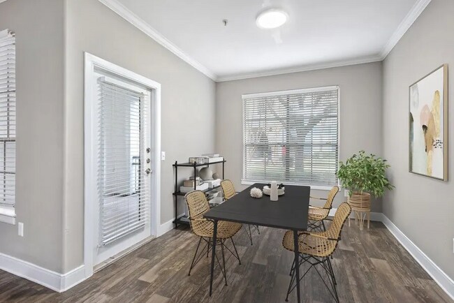Photo - Chic Home with $500 Bonus Unidad PWAS