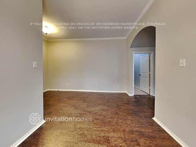 Photo - 1305 Raleigh Path