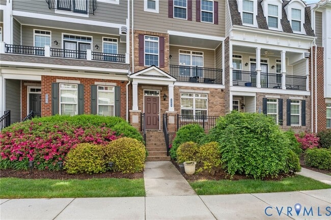 Photo - 3904 Village Townes Walk